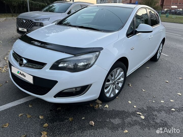 Opel Astra, 2012