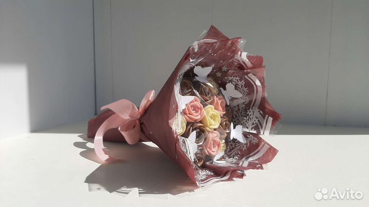 Букет из 13 шоколадных роз