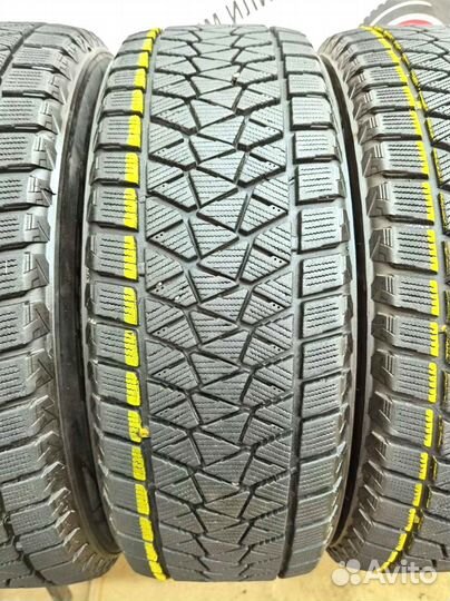 Bridgestone Blizzak DM-V2 225/60 R17 99V