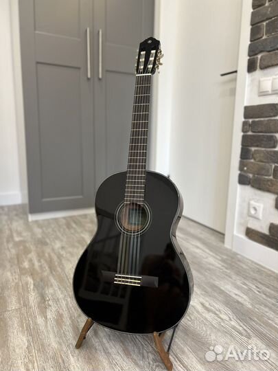 Классическая гитара yamaha c40 черная