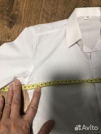 Рубашка белая с жилеткой 104