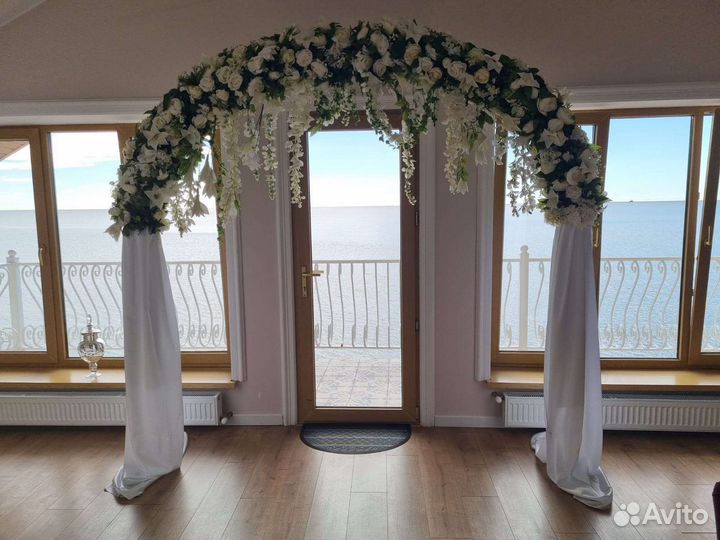 Аренда свадебных арок и фотозон