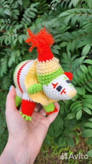 Вязаная игрушка опоссум клоун handmade