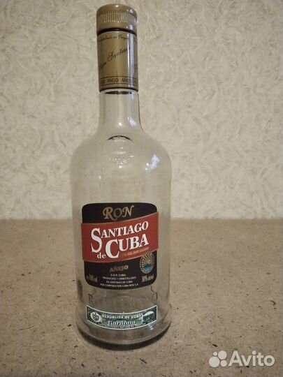 Бутылка от рома santiago de cuba anejo