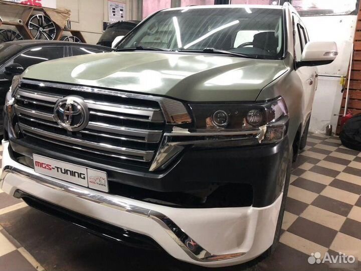 Рестайлинг Toyota Land Cruiser 200 Executive white