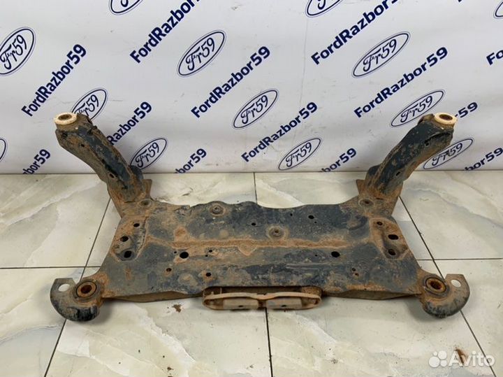 Подрамник передний Ford Focus 3 CB8 2011-2015