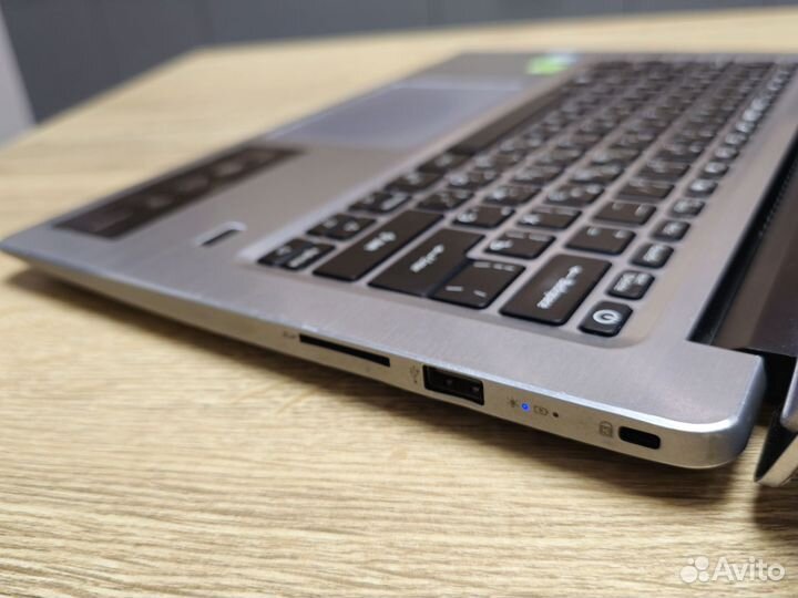 Ультрабук Acer i7/Nvidia/MX150/FHD/IPS/SSD