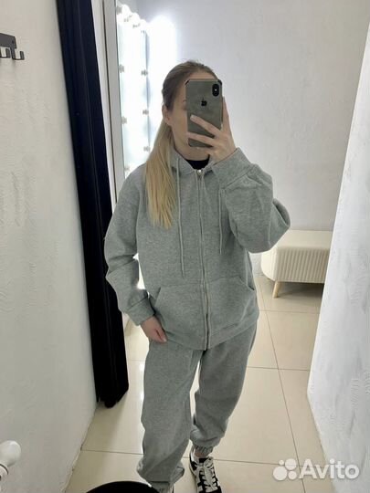 Спортивный костюм женский на флисе серый