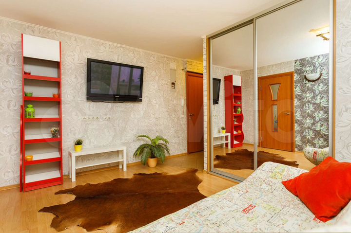 2-к. квартира, 65 м², 1/5 эт.