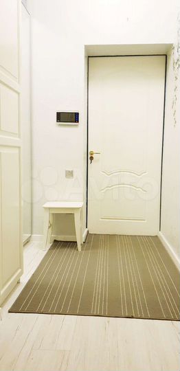 2-к. квартира, 79 м², 1/5 эт.