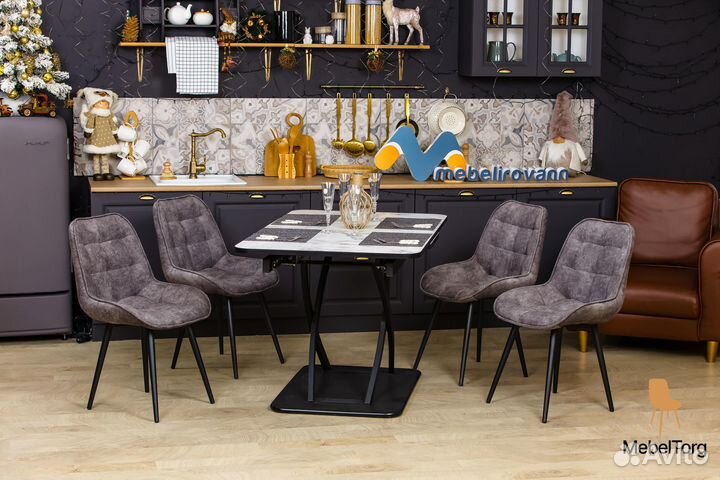 Мягкие велюровые стулья для кухни