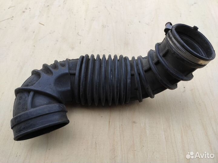 Патрубок воздушного фильтра Z16LER Opel Corsa D