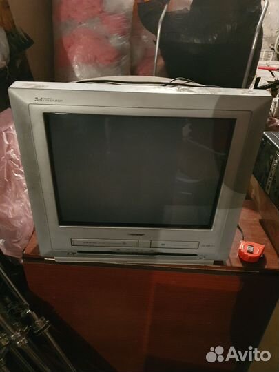 Телевизор плоский экран sharp диагональ 55 см