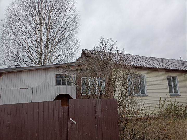 Дом 63,3 м² на участке 10 сот.