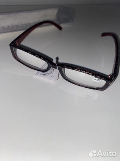 Очки + 3,00 +4,00 диоптрия