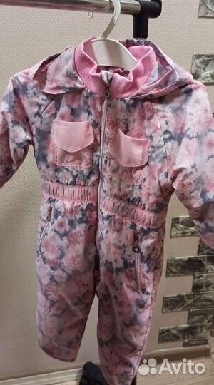 Два демисезонных комбинезона для девочки