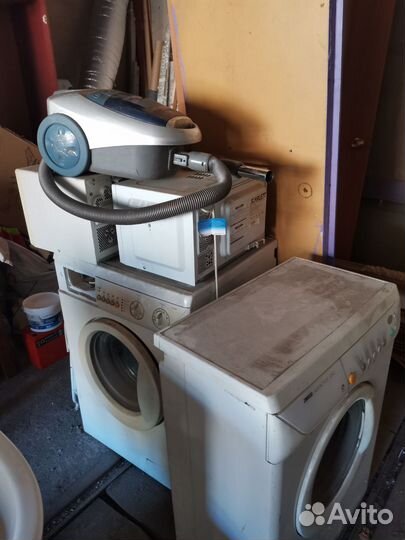 Стиральная машина, микроволновка