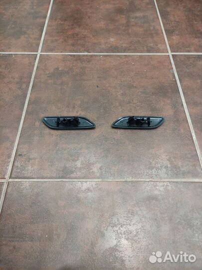 Крышка форсунки омывателя фар Mazda 3 BL 2011-2013