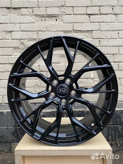Кованые диски R20 KIA sorento