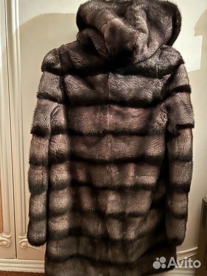 Шуба новая норковая М