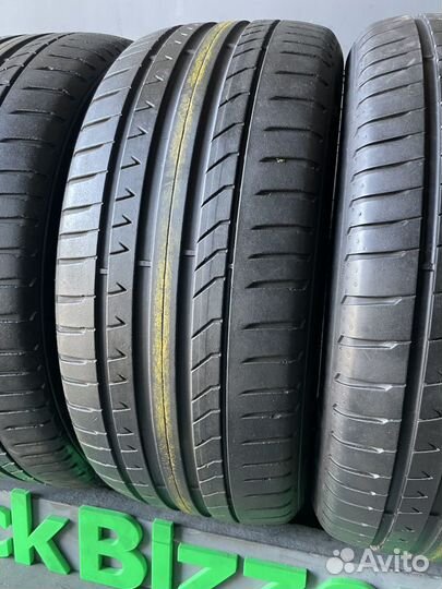 Pirelli Dragon Sport 245/45 R17