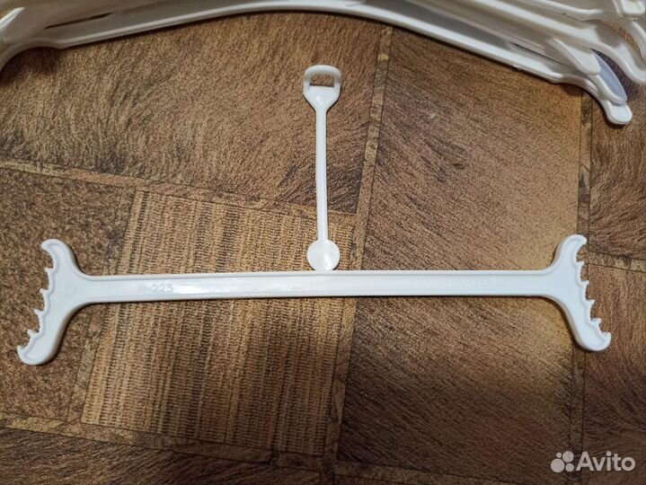 Вешалки плечики детские