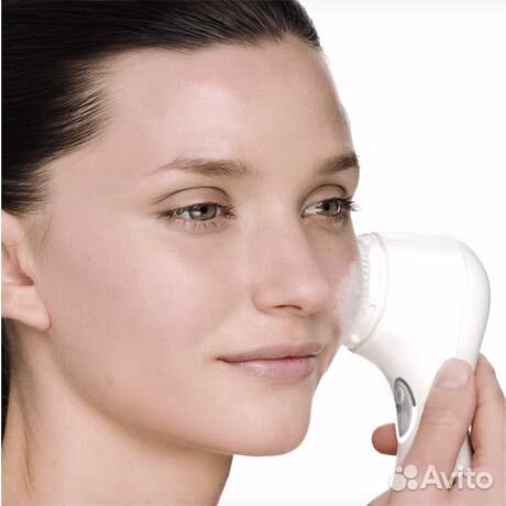 Аппарат для очищения лица Clarisonic Mia 2