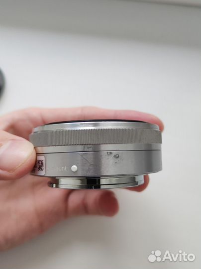 Объектив Sony 16mm f/2.8 E