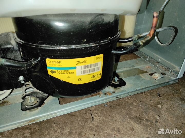 Холодильник Indesit