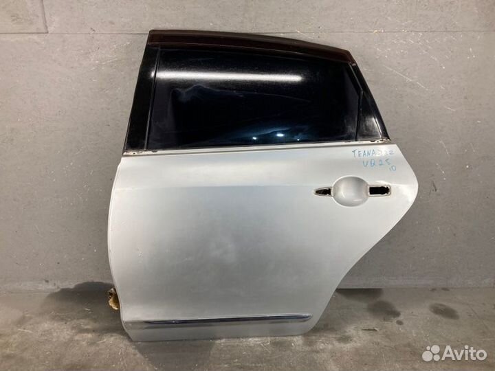 Дверь передняя задняя левая Nissan Teana J32