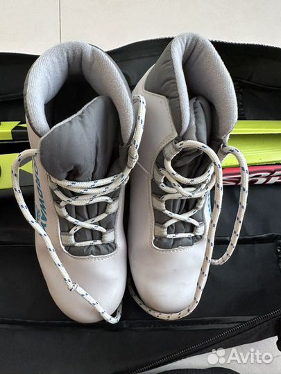 Беговые лыжи fischer, ботинки, палки лыжные