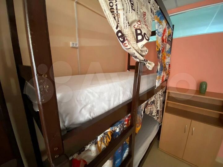 Комната 41 м², 1/4 эт.