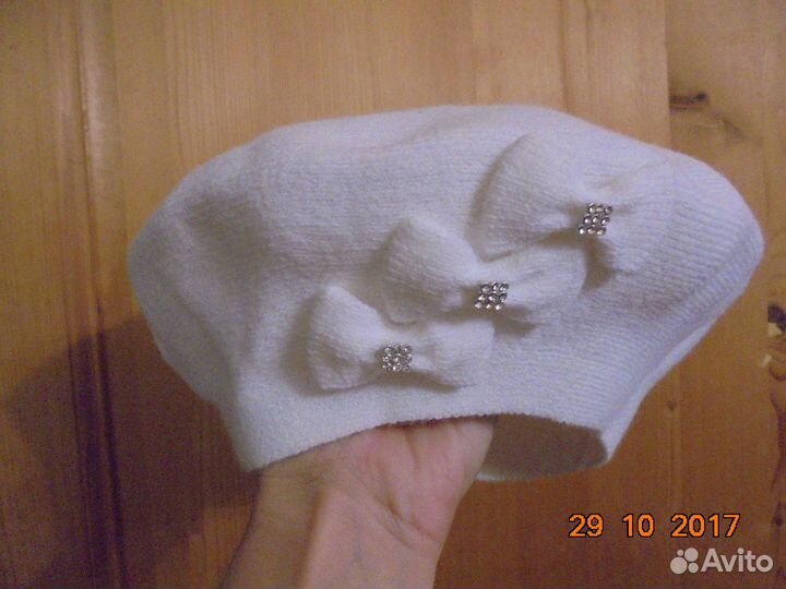 Береты р 54-56 белый новый серый б, у 1 раз возмож