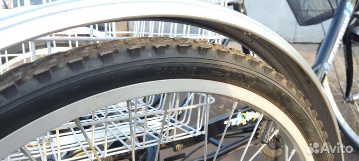 Трехколесный велосипед