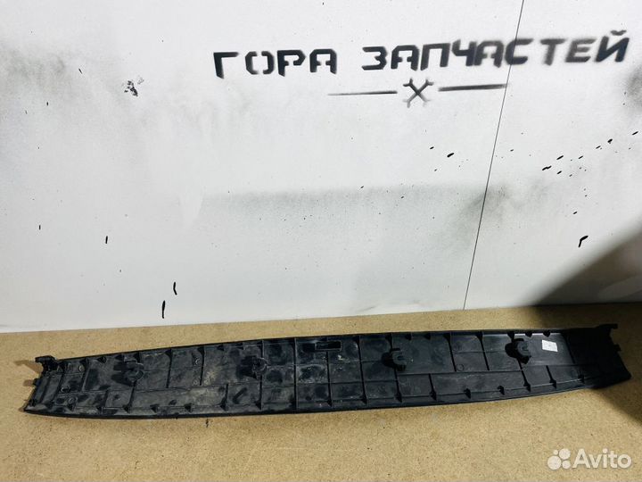 Обшивка двери багажника kia ceed 2 хэтчбек