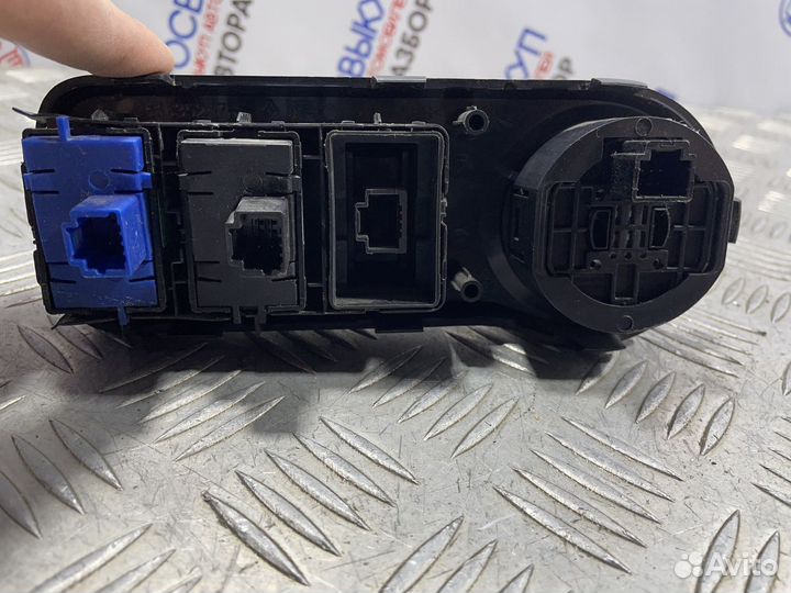 Блок кнопок Renault Duster