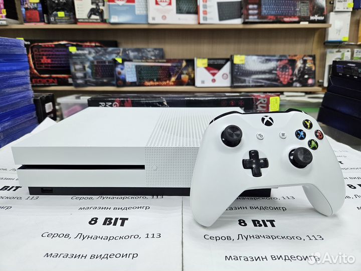 Xbox One S 1tb много игр