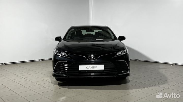 Toyota Camry, 2022