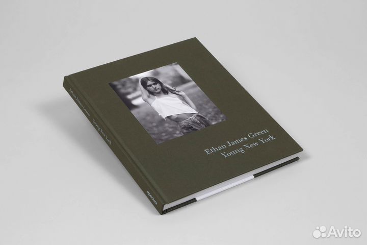 Альбом Ethan James Green (Автограф) Young New York
