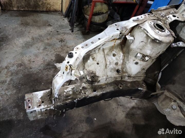 Лонжерон правый Mazda Cx-7 кроссовер 2.3