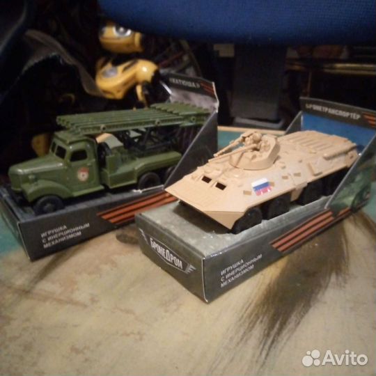 Машинки Бронетранспортер Катюша