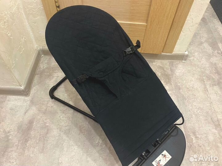 Шезлонг для новорожденных