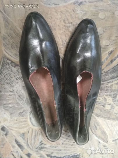 Галоши б/у, восточные,СССР одна пара-торг