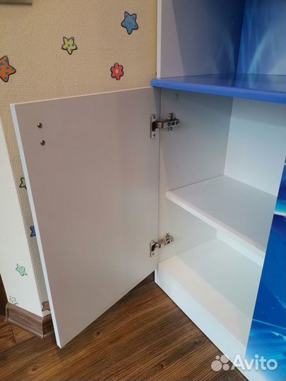 Гарнитур детской мебели для девочки