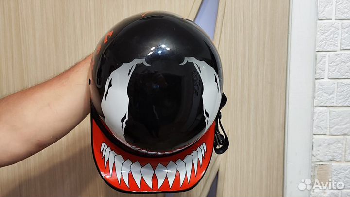 Шлем защитный взрослый