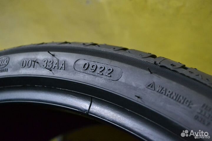 Mileking MK927 235/30 R20