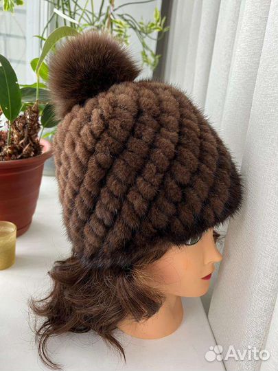 Шапка норковая вязаная женская