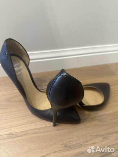 Туфли на шпильках женские черные Nando Muzi