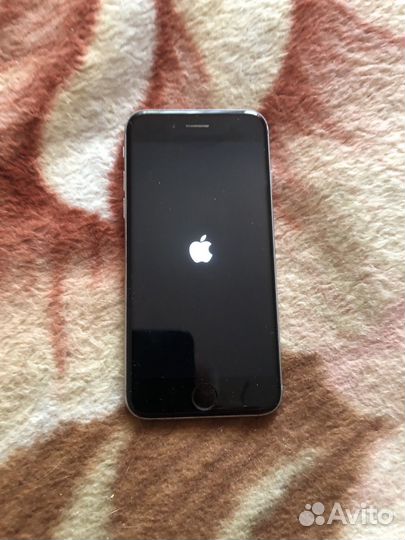 iPhone 6S, 64 ГБ
