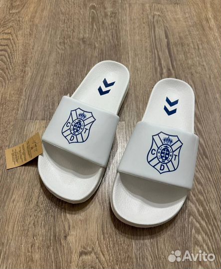 Тапочки Hummel Tenerife 42